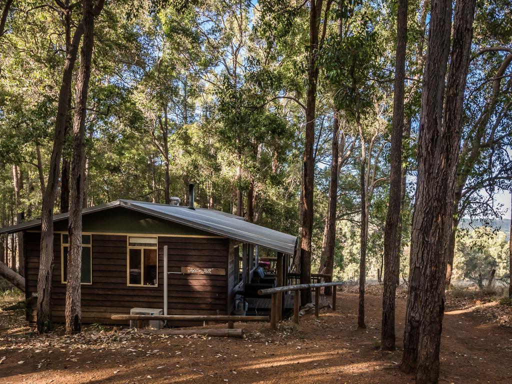 Balingup Heights Hilltop Forest Cottages Exterior photo
