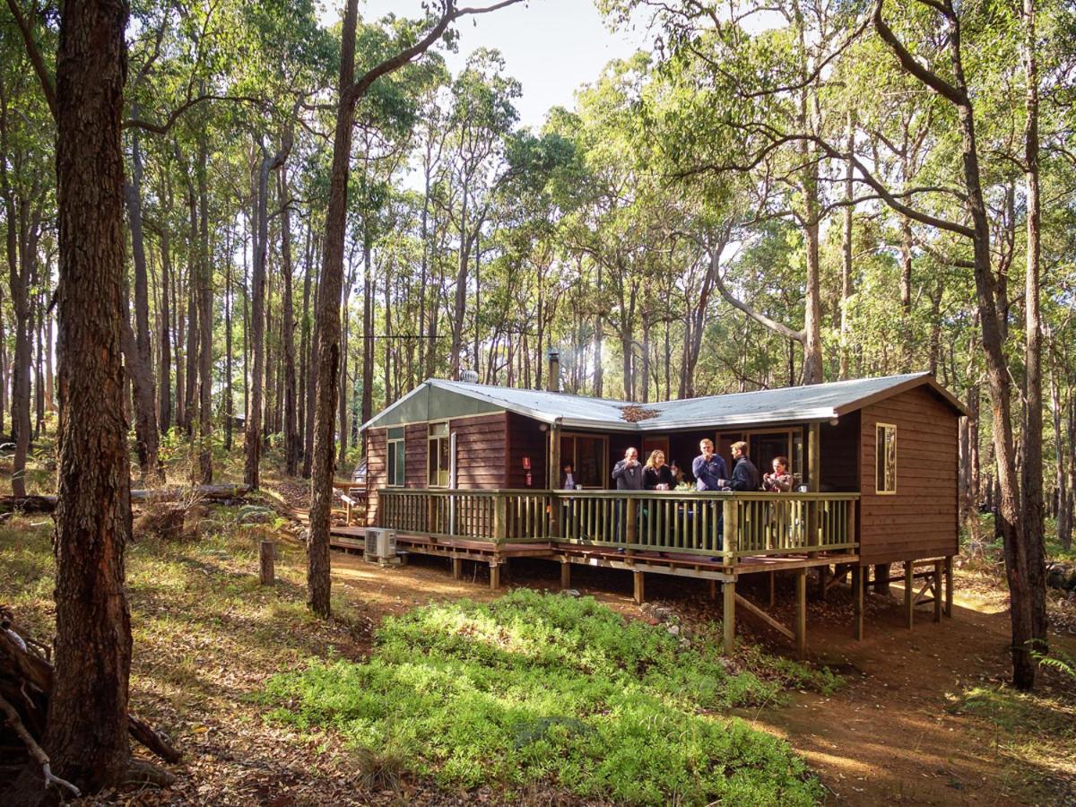 Balingup Heights Hilltop Forest Cottages Exterior photo